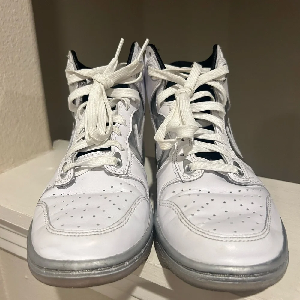 Nike Womens Dunk High SE DX5928-100 White Chrome Basketball Shoes Size 8.5 - Picture 9 of 9
